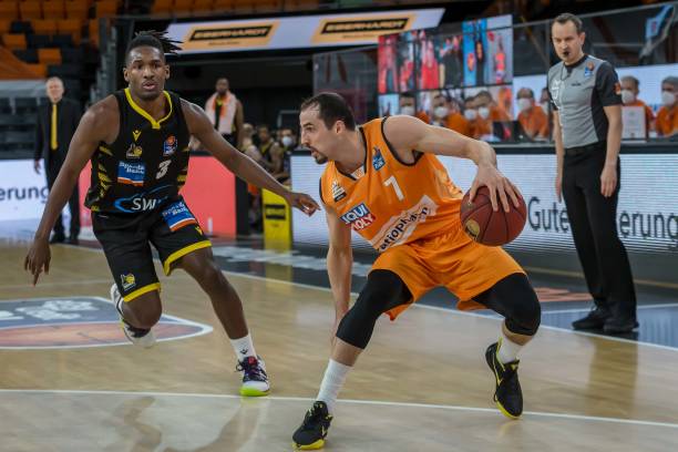 火箭是最典 火箭是最典